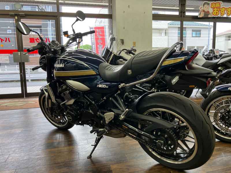 Kawasaki Z900RS 2022