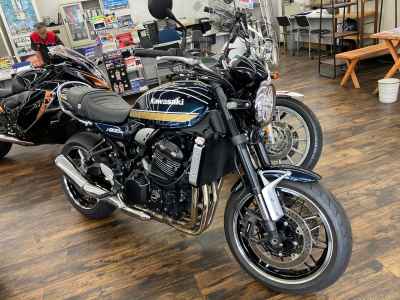 Kawasaki Z900RS 2022