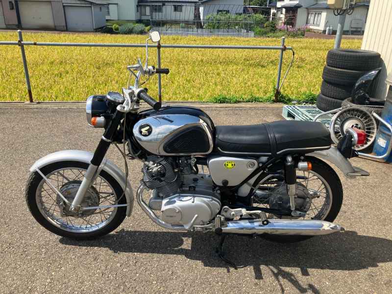 Honda Dream CBM72