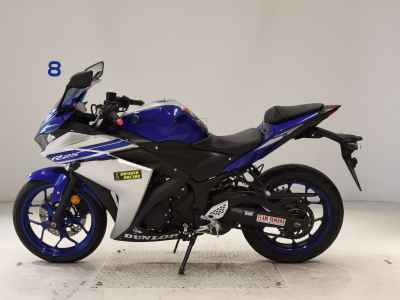 Yamaha YZF-R25 2016