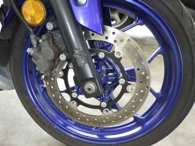 Yamaha YZF-R25 2016
