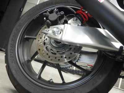 Honda CB400SF 2020