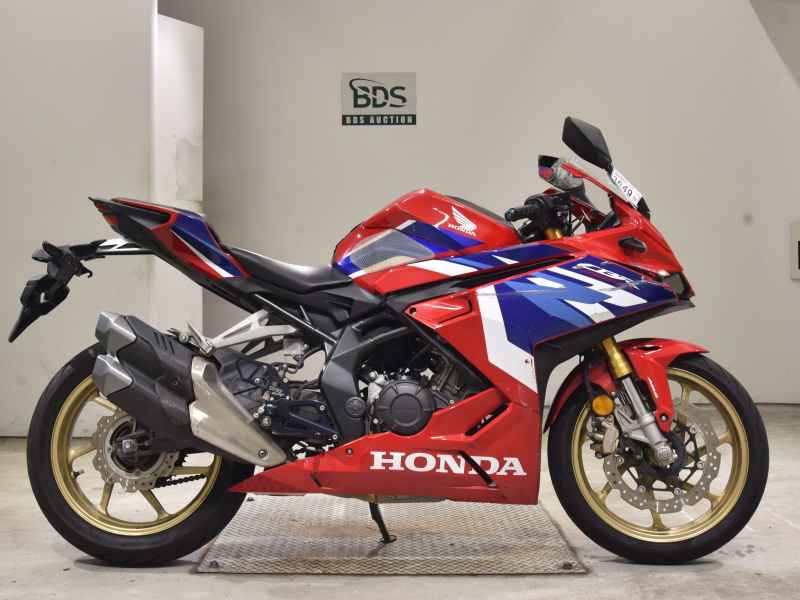 Honda CBR250RR 2023