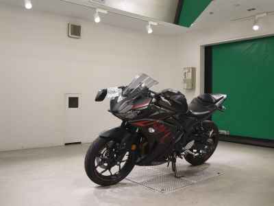 Yamaha YZF-R3 2017
