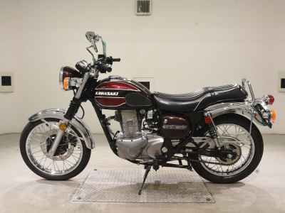 Kawasaki Estrella RS 2017