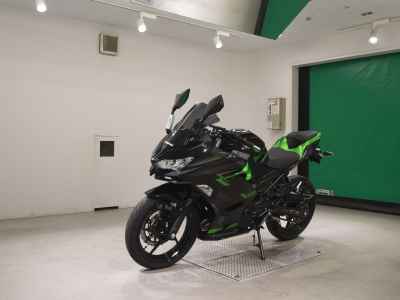 Kawasaki Ninja 400