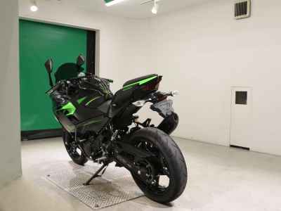 Kawasaki Ninja 400