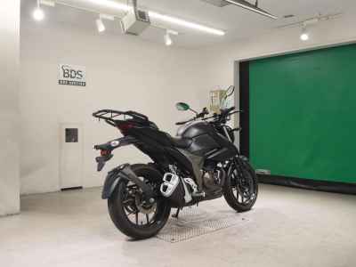 Suzuki Gixxer 250SF