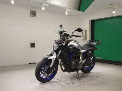 Yamaha MT-07