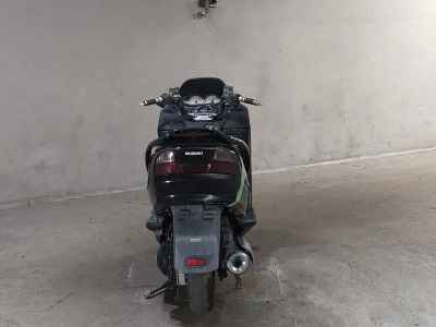 Suzuki Skywave 250S