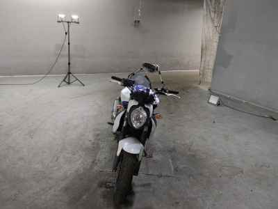 Suzuki Gladius SFV400 2011