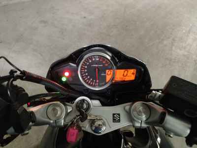 Suzuki GSR250