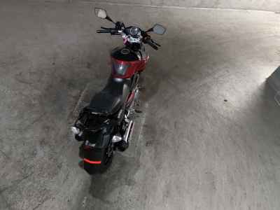 Suzuki GSR250