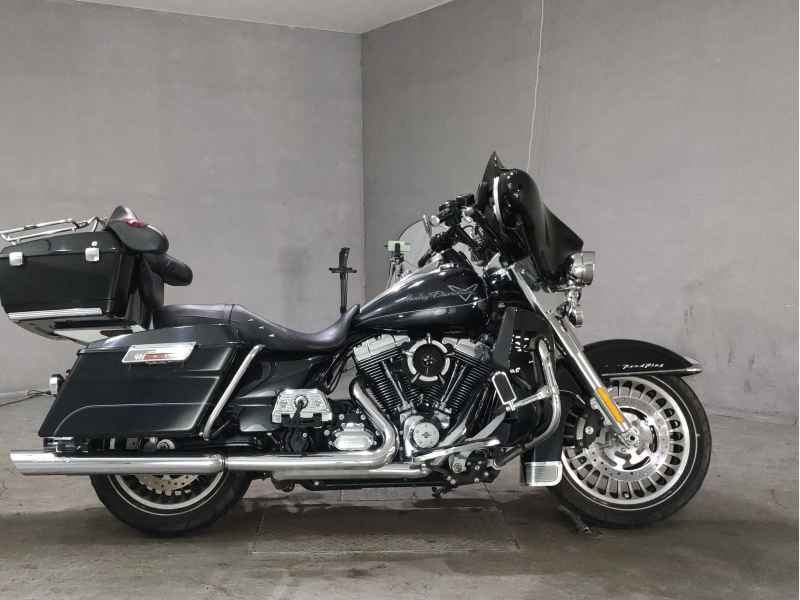 Harley-Davidson FLHR1690 2013