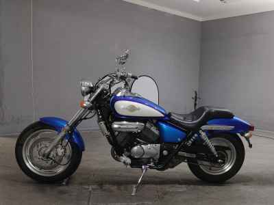 Honda Magna 250