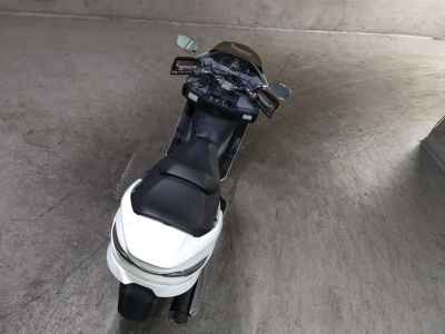 Suzuki Skywave 250S