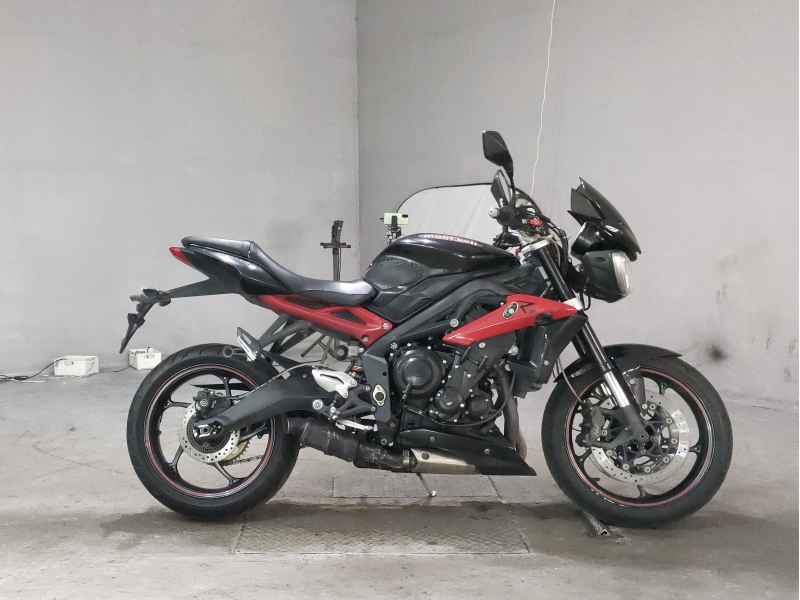 Triumph Street Triple R 2014