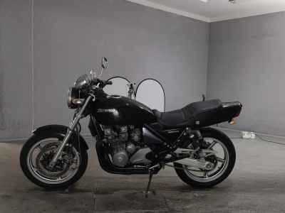 Kawasaki Zephyr 550 2025