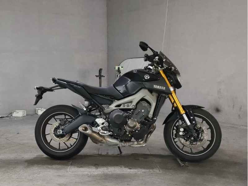 Yamaha MT-09 2015