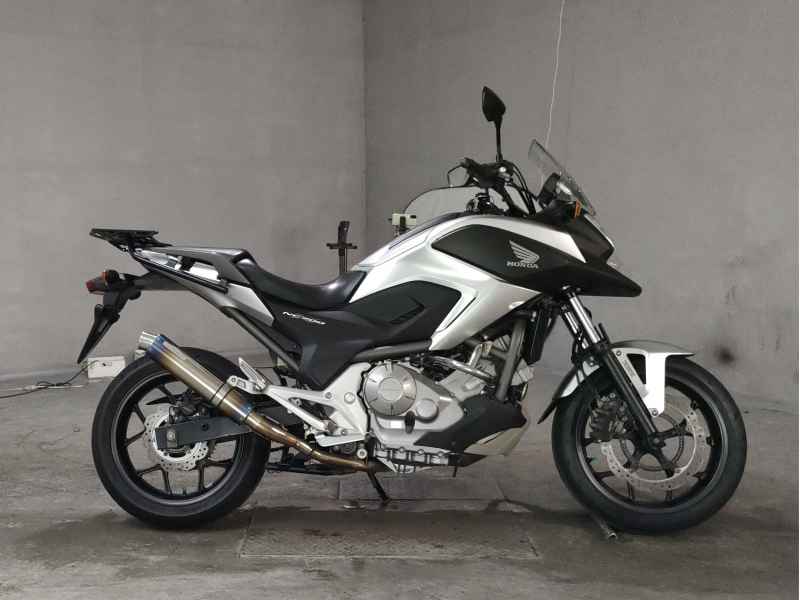 Honda NC700X 2012