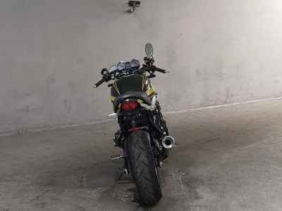 Kawasaki Z900RS 2021