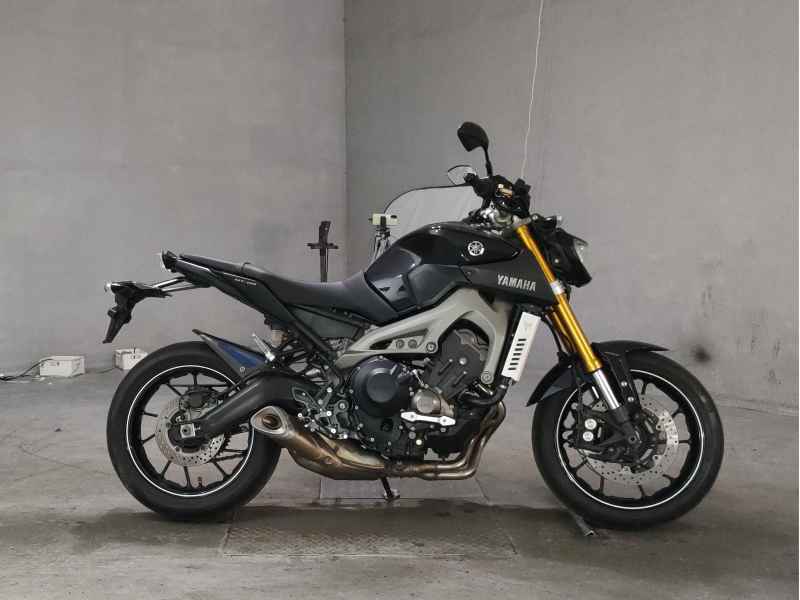 Yamaha MT-09 2015