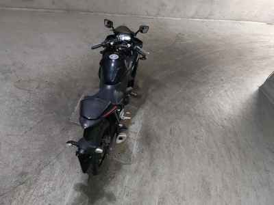 Yamaha YZF-R25 2018
