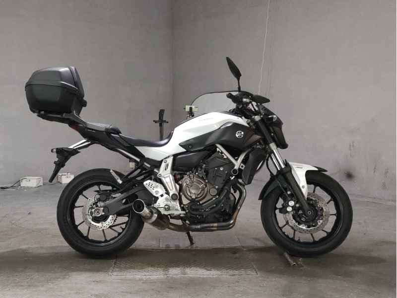 Yamaha MT-07 2015