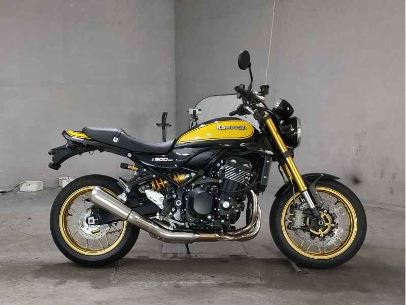 Kawasaki Z900RS SE 2024