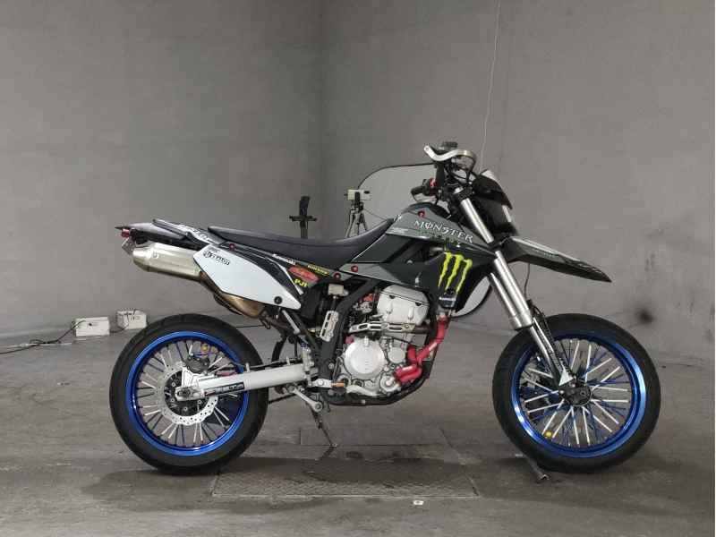 Kawasaki D-Tracker 250 X
