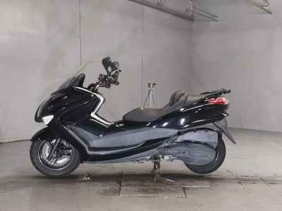 Yamaha Majesty 250