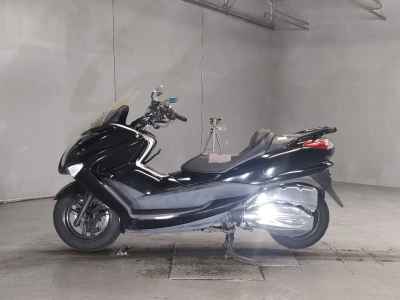 Yamaha Majesty 250