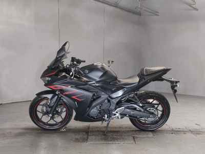 Yamaha YZF-R25