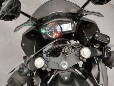 Yamaha YZF-R25