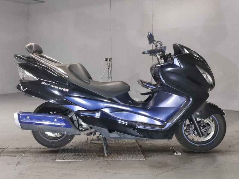 Suzuki Skywave 250S