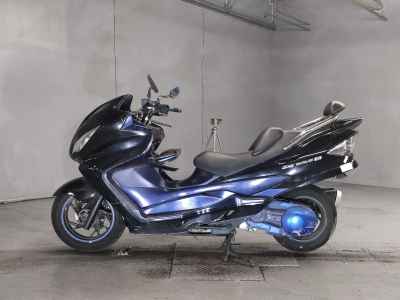 Suzuki Skywave 250S
