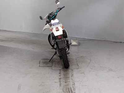 Suzuki Djebel 250