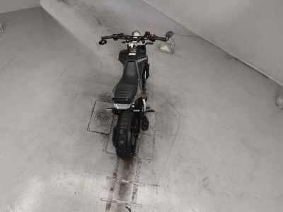 Husqvarna Svartpilen 401 2022