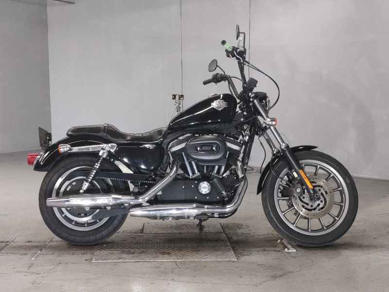 Harley-Davidson XL883R 2011