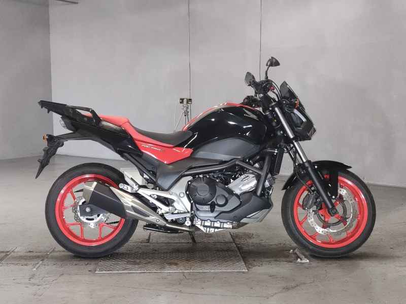 Honda NC750S 2016