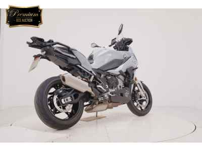 BMW S1000XR 2020