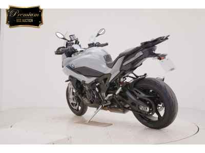 BMW S1000XR 2020