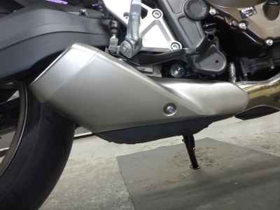Honda CB650R E-Clutch 2024
