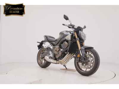 Honda CB650R E-Clutch 2024