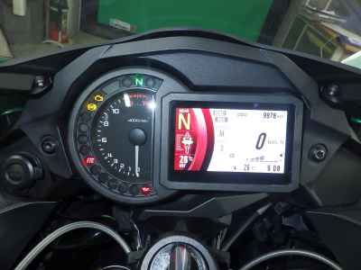 Kawasaki Ninja H2 SX 2018