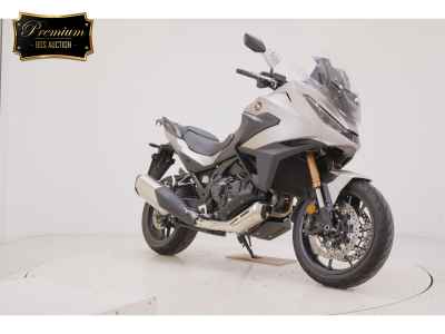 Honda NT1100 2025