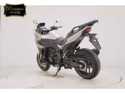 Honda NT1100 2025