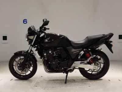 Honda CB400SF 2021