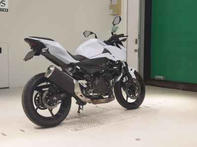 Kawasaki Ninja 400 2022