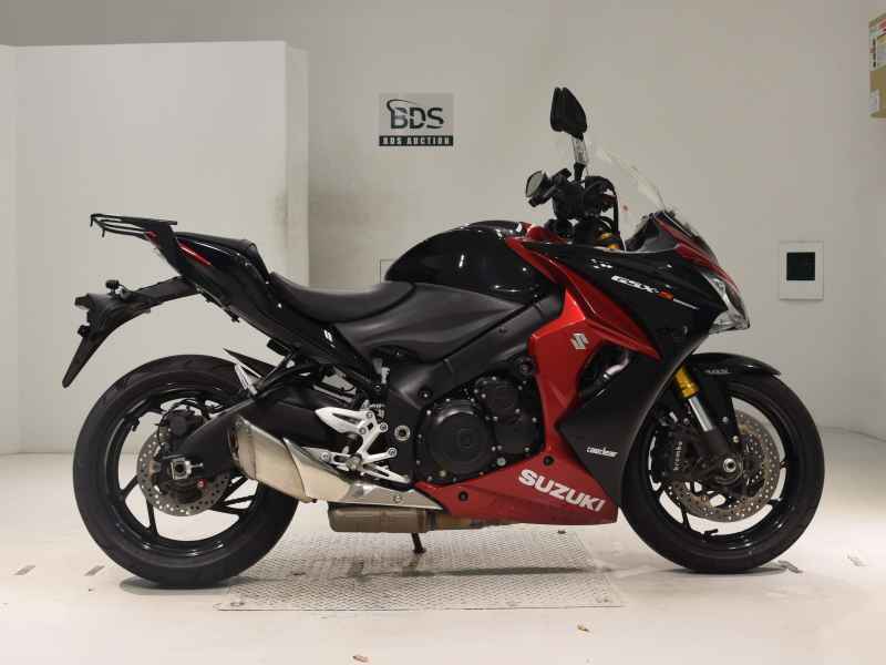 Suzuki GSX-S1000F 2016